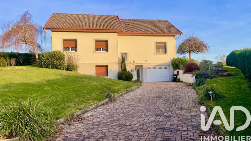 Maison - 150 m² - 8 pièces