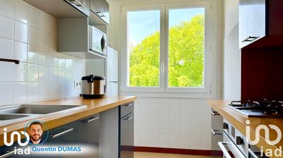 Appartement - 64 m² - 4 pièces