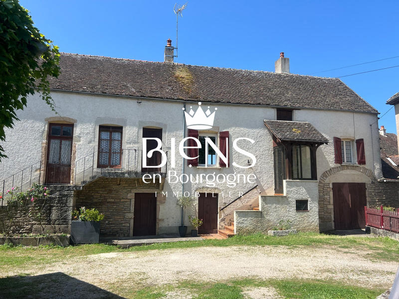 Maison ancienne - 190 m² - 5 pièces