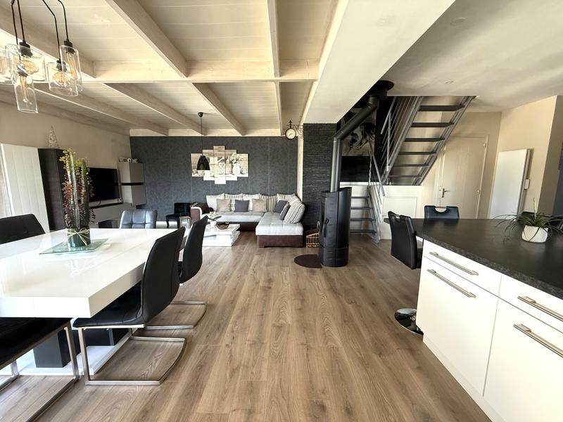 Maison contemporaine - 143 m² - 6 pièces