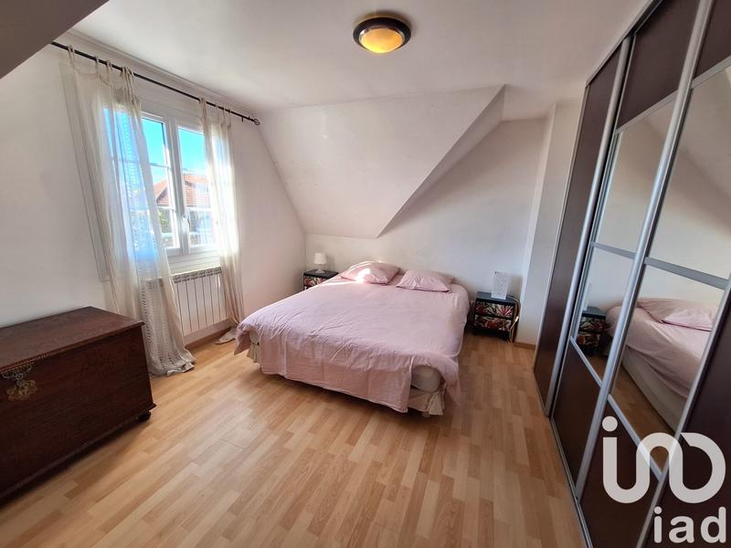 Maison - 93 m² - 5 pièces