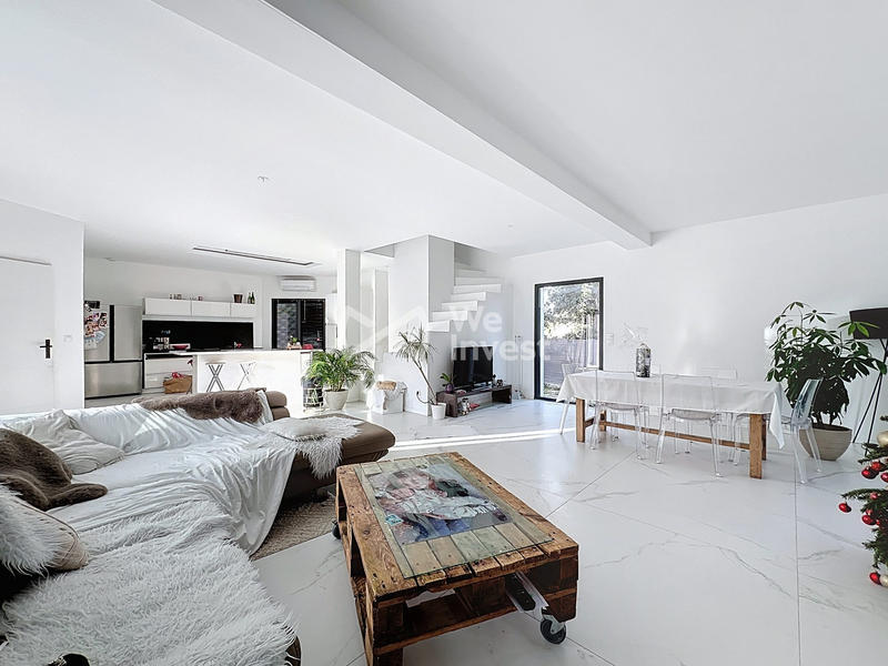 Maison contemporaine - 150 m² - 6 pièces