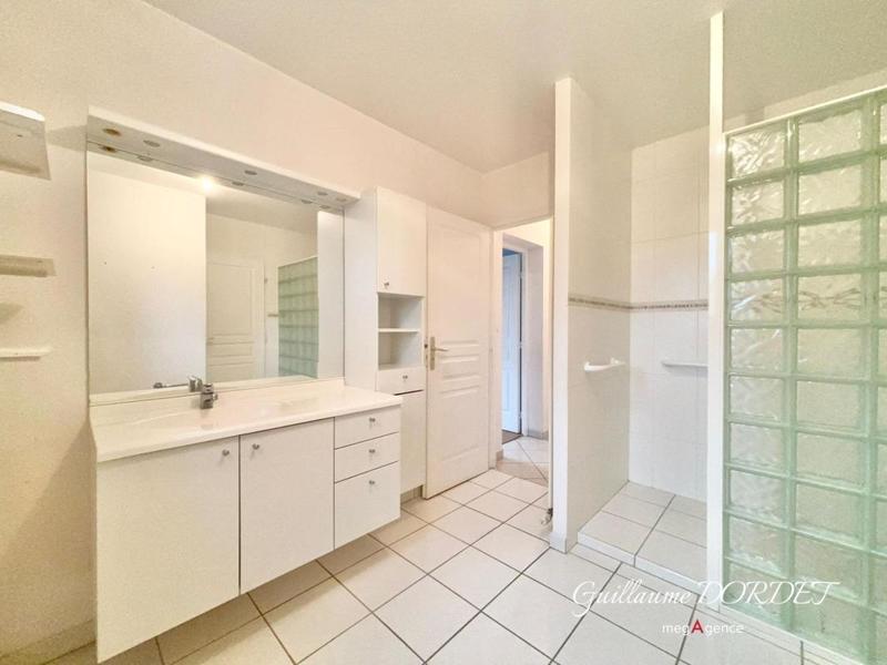 Maison traditionnelle - 110 m² - 4 pièces