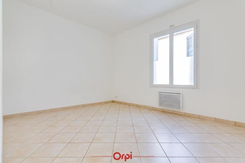 Appartement - 82 m² - 3 pièces