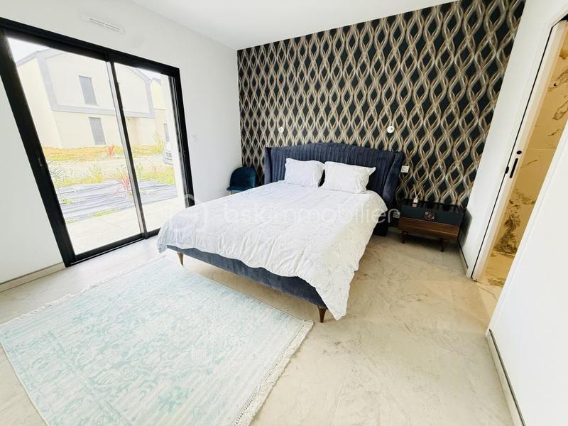 Maison - 172 m² - 6 pièces