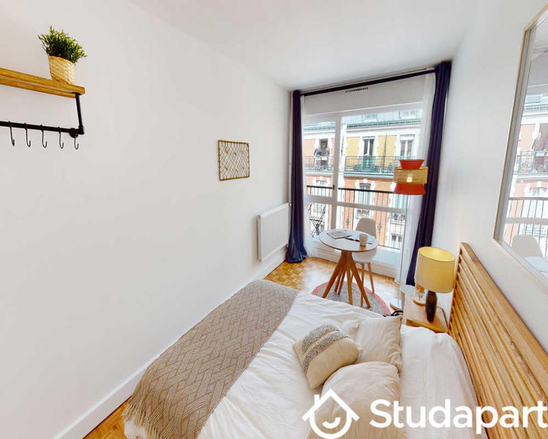 Chambre - 110 m² - 1 pièce