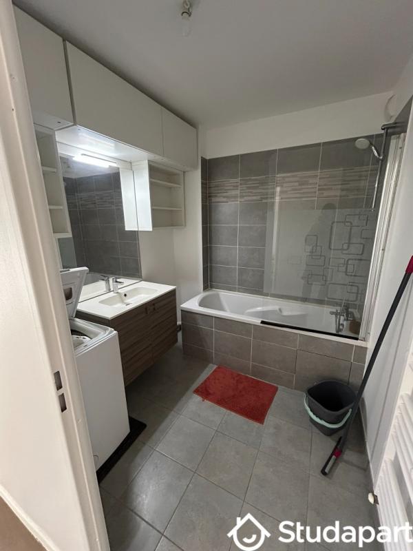 Chambre - 12 m² - 1 pièce