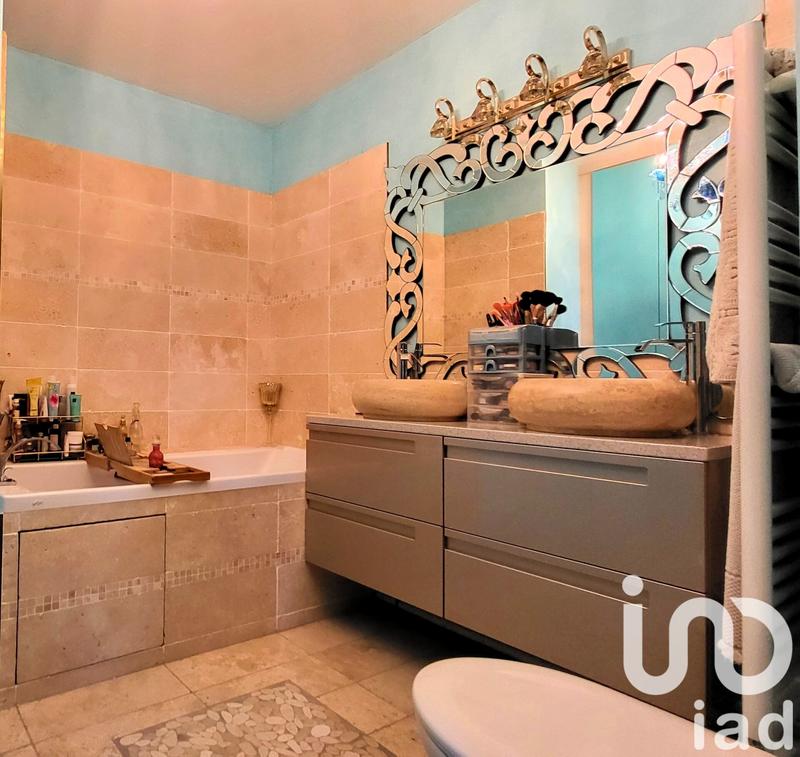 Appartement - 82 m² - 3 pièces