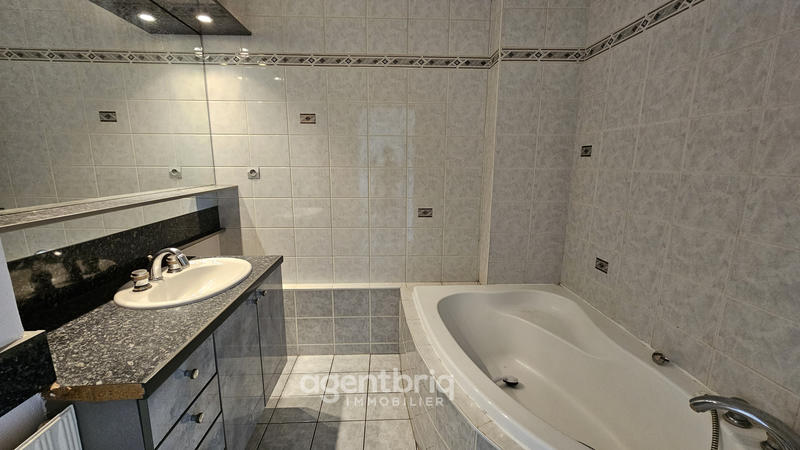 Appartement - 74 m² - 4 pièces