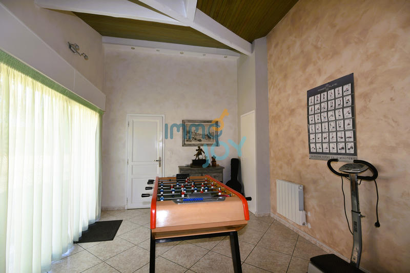 Maison - 156 m² - 5 pièces