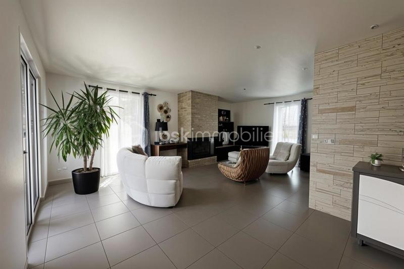 Maison - 148 m² - 6 pièces