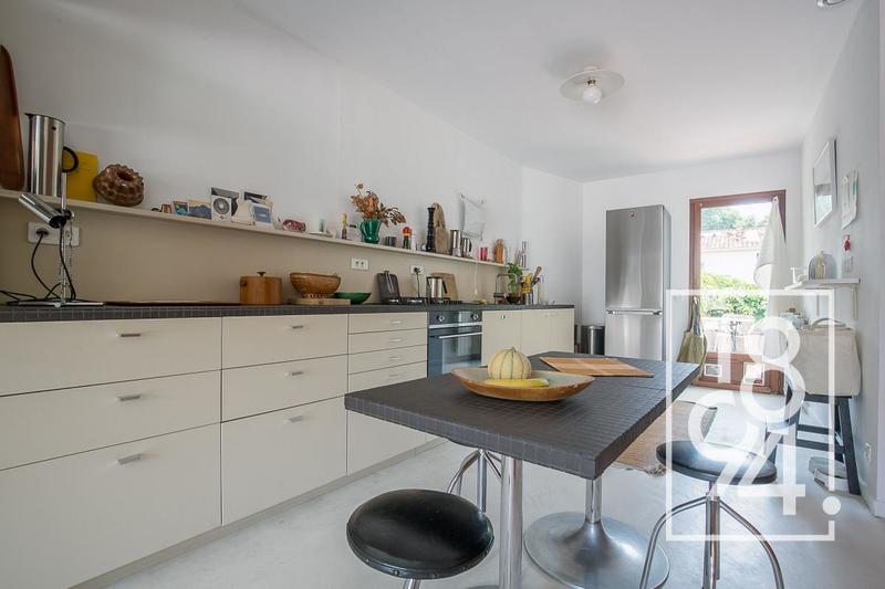 Villa - 234 m² - 7 pièces