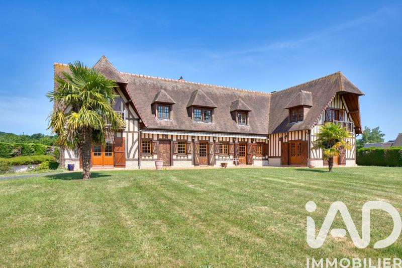 Maison - 280 m² - 7 pièces