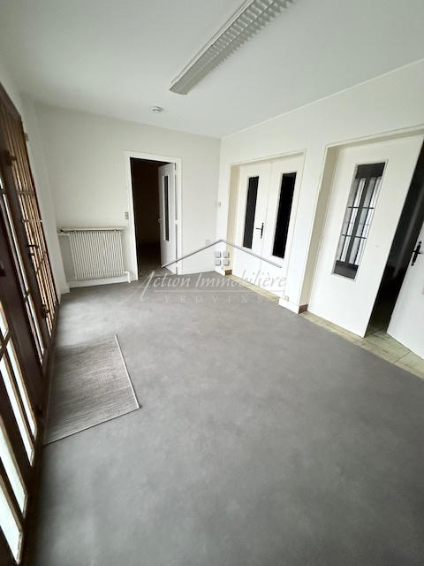 Local commercial - 370 m²