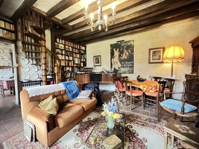 Maison ancienne - 167 m² - 8 pièces