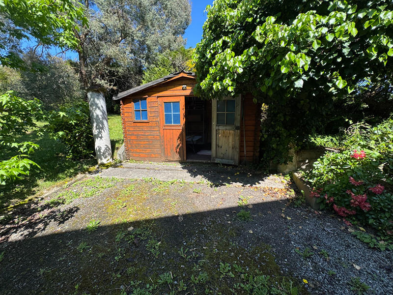 Maison - 165 m² - 9 pièces