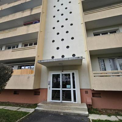 Appartement - 66 m² - 3 pièces