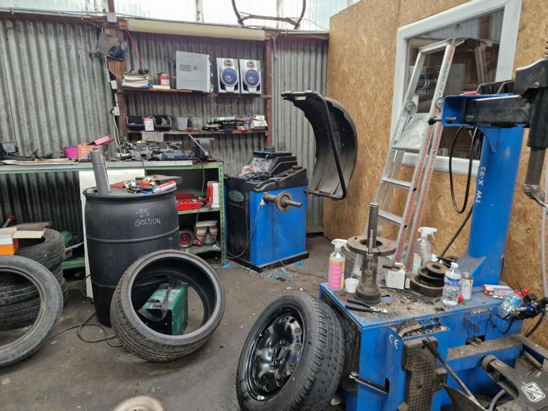 Fonds de commerce - 200 m²