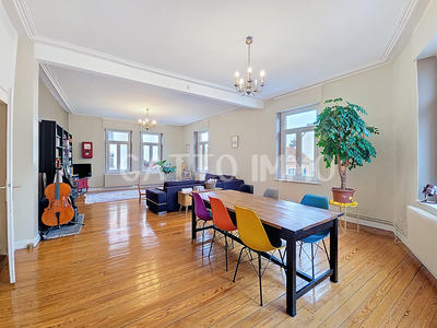 Appartement - 153 m² - 4 pièces