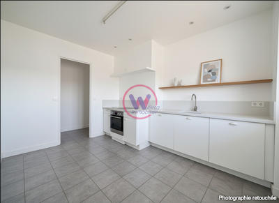 Appartement - 94 m² - 4 pièces