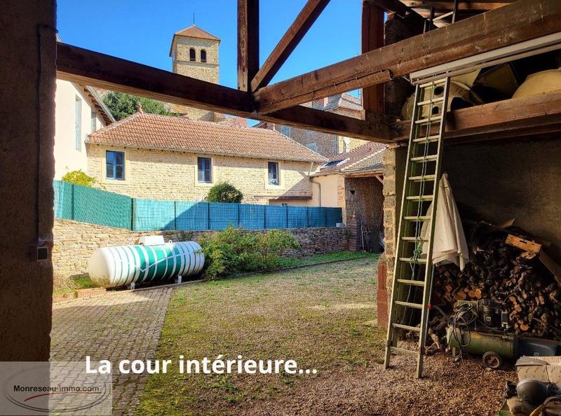 Maison de village - 144 m² - 5 pièces