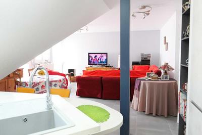 Appartement - 102 m² - 5 pièces