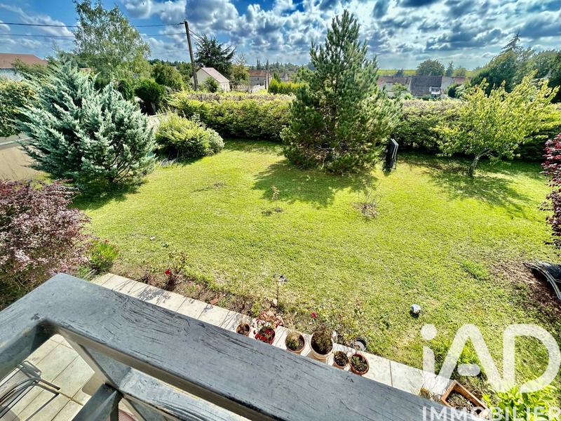 Maison - 205 m² - 5 pièces