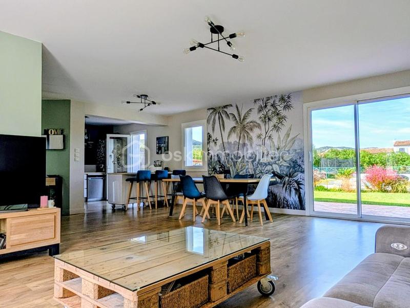 Maison - 107 m² - 4 pièces