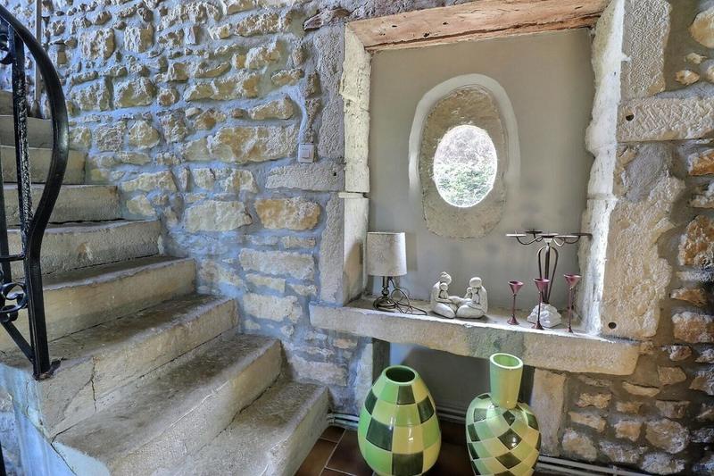 Maison - 202 m² - 10 pièces