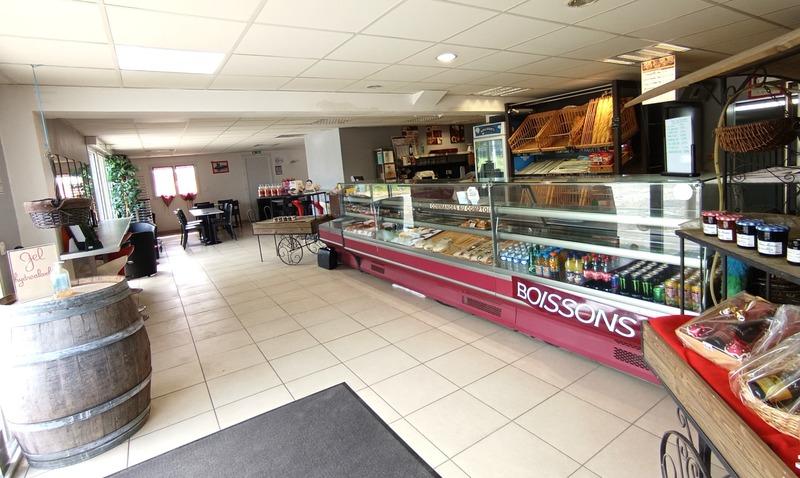 Local commercial - 152 m² - 7 pièces