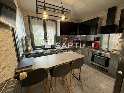 Maison - 122 m² - 6 pièces