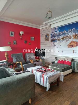 Maison - 180 m² - 6 pièces