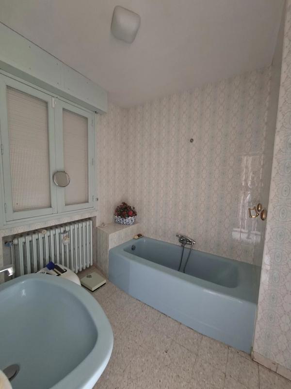 Maison - 93 m² - 4 pièces