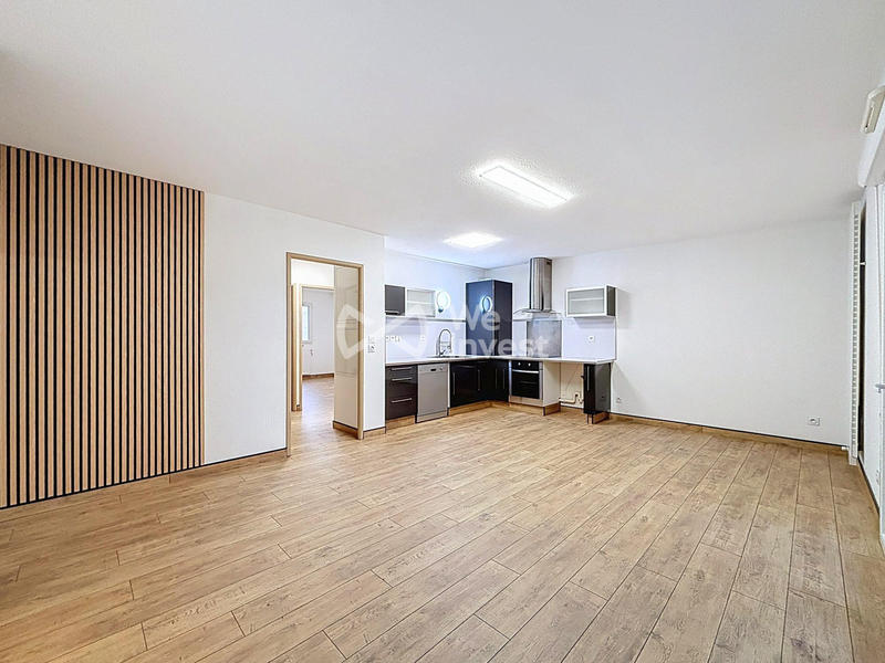 Appartement - 80 m² - 4 pièces