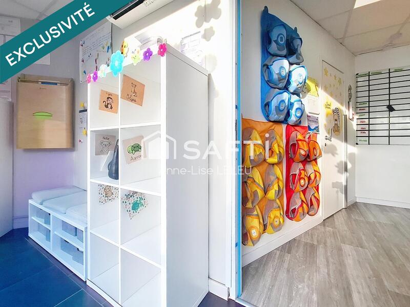 Local commercial - 93 m² - 4 pièces