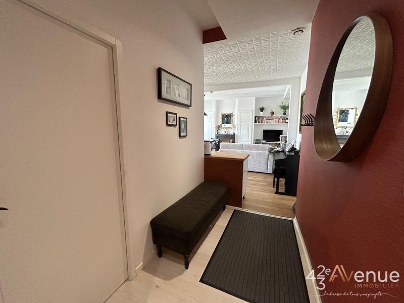 Appartement - 82 m² - 5 pièces