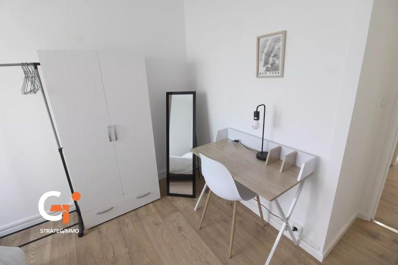 Appartement - 11 m² - 5 pièces