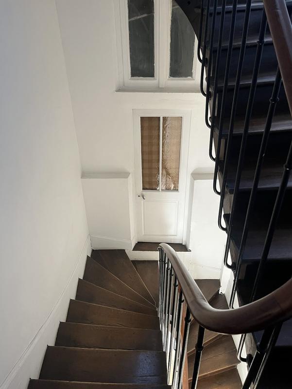 Appartement - 98 m² - 5 pièces