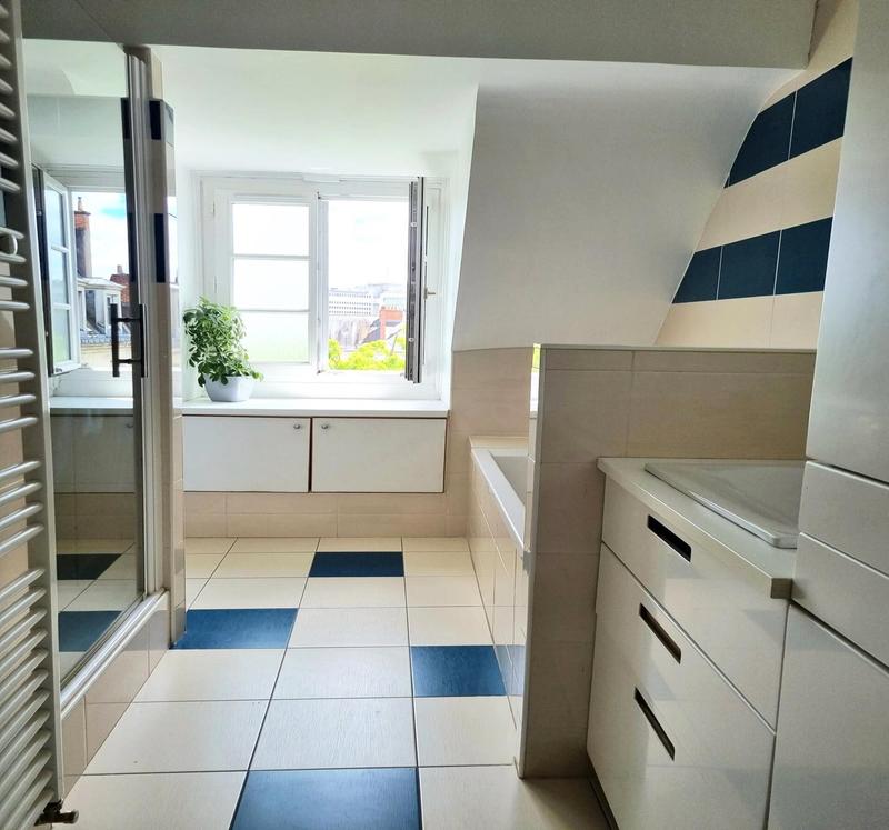 Appartement - 93 m² - 4 pièces