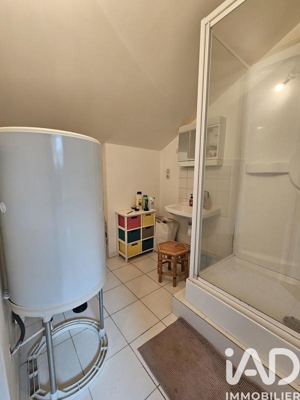 Immeuble - 880 m² - 2 pièces