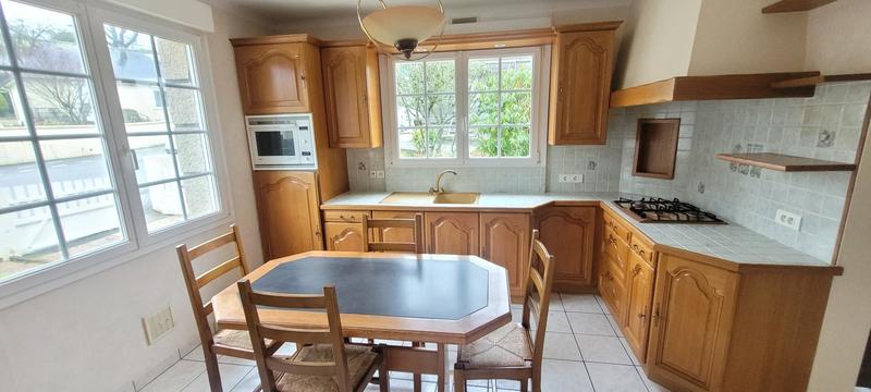 Maison - 138 m² - 7 pièces