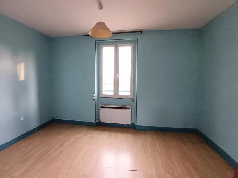 Maison - 180 m² - 7 pièces