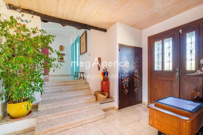 Maison - 200 m² - 6 pièces