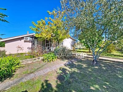 Maison - 98 m² - 4 pièces