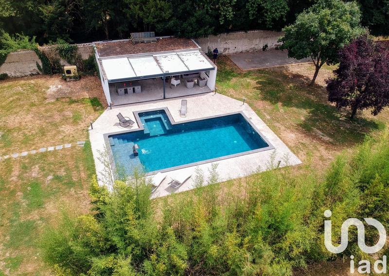 Maison - 190 m² - 5 pièces