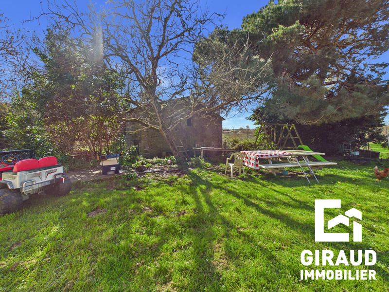 Maison ancienne - 213 m² - 9 pièces