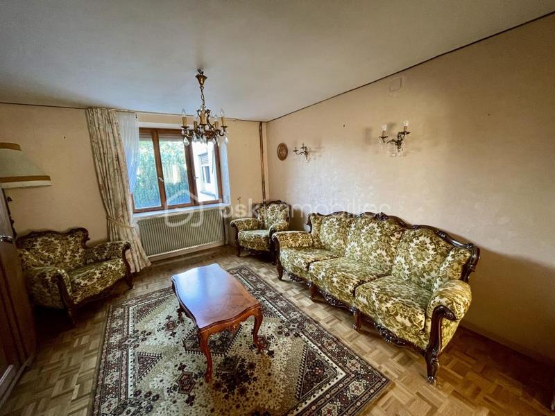 Maison - 320 m² - 13 pièces