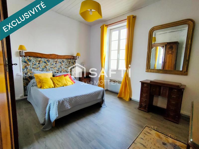 Maison - 95 m² - 5 pièces