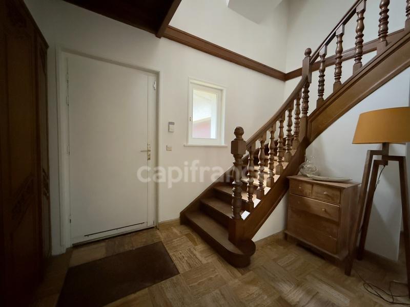 Maison - 176 m² - 6 pièces