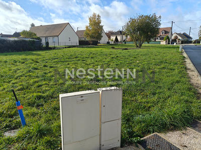 Terrain - 3 242 m²